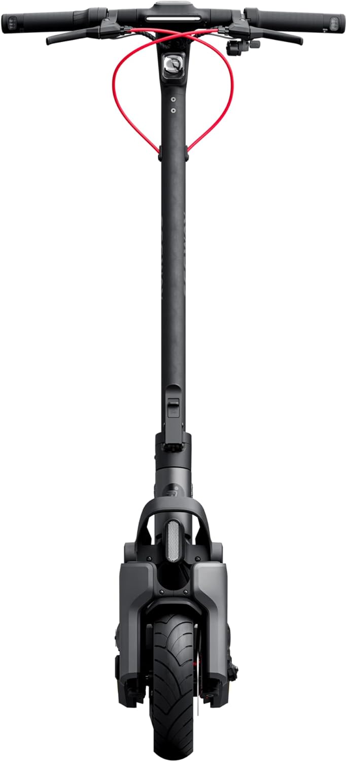 Segway Max G3 E, Trottinette électrique, Vitesse maximale de 25 km/h, Autonomie de 80 km, Double système de freinage