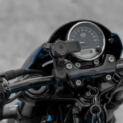 Test Quad Lock Guidon Pro : le support téléphone moto qui tient vraiment le choc