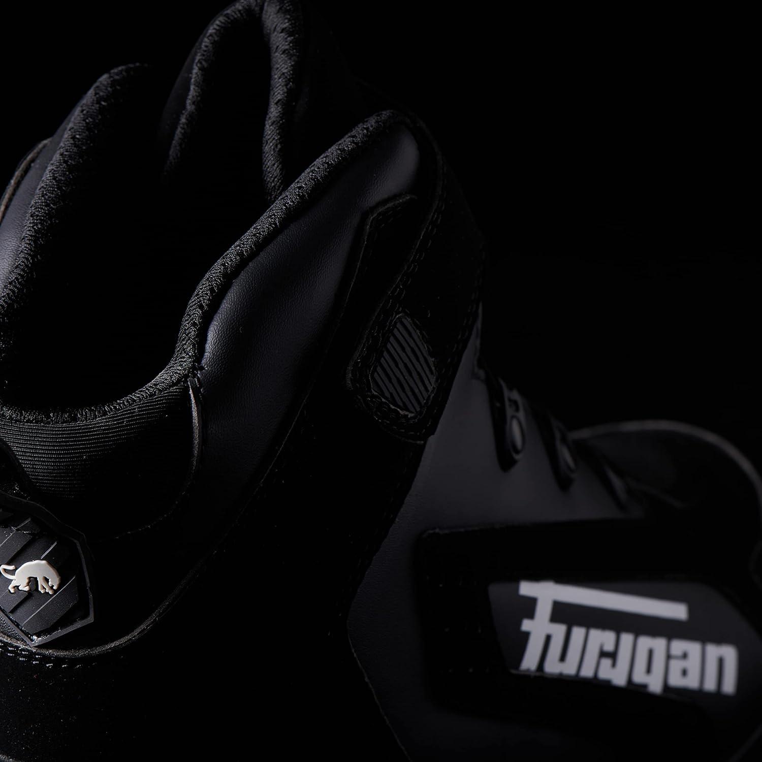 Furygan V4 EASY D3O ou VENTED Chaussures Moto Homme - Confort, Ventilation, Protection Maléolles Renforcée, Sécurité Maximale - Confort et Ventilation V4 EASY D3O Classique 38 EU Noir Blanc