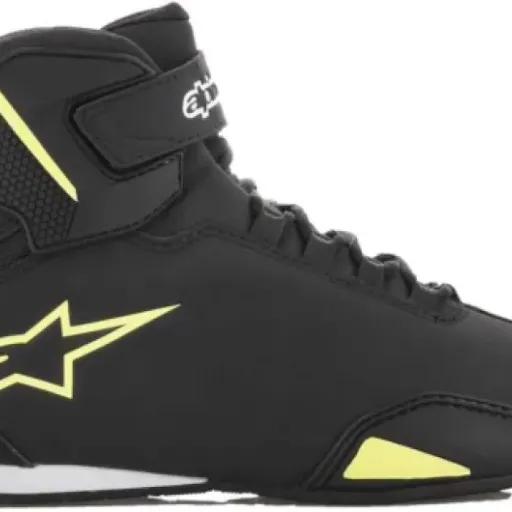 Test Alpinestars Nc Chaussures moto Homme : des baskets moto simples qui font le job en ville